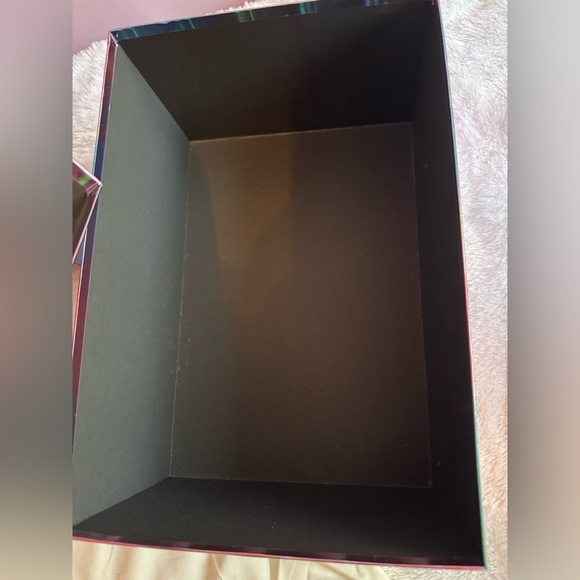 Gucci box - Picture 2 of 4